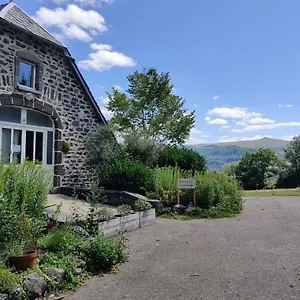 https://maison-dhotes-la-grange.hotels-rhonealpes.com