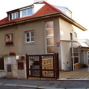 3* Gasthuis Nika
